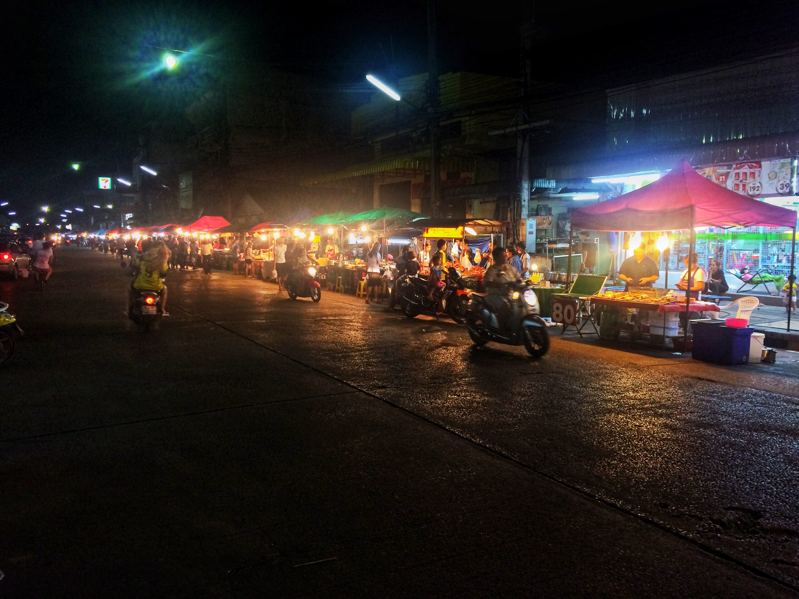 Tajski street food